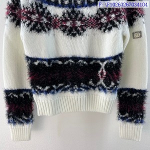 Chanel Fitted Pullover Cashmere Sweater Fall/Winter 2021 Collection - Image 9