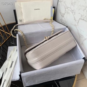 Chanel Flap Bag 24cm Calfskin Leather Gold Hardware Fall/Winter 2020 Collection - Image 7