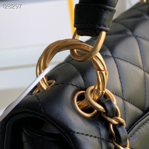 Chanel Flap Bag 25cm Gold Hardware Lambskin Leather Fall/Winter 2020 Collection - Image 7