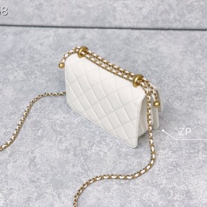 Chanel Handle Flap Bag 20CM AS2615 Calfskin Leather Gold Hardware Spring/Summer 2021 Collection - Image 5