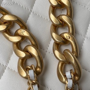 Chanel Hobo Shoulder Bag 16cm AS3111 Lambskin Leather Gold Hardware Spring/Summer 2022 Collection - Image 5