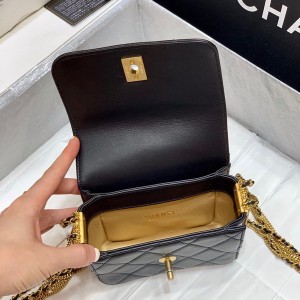 Chanel Jewel Woven Chain Flap Bag 16CM Lambskin Leather Hardware Fall/Winter 2020 Collection - Image 4