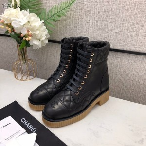 Chanel Lace Up Gum Sole Combat Boots Calfskin Leather Fall/Winter 2020 Collection - Image 9