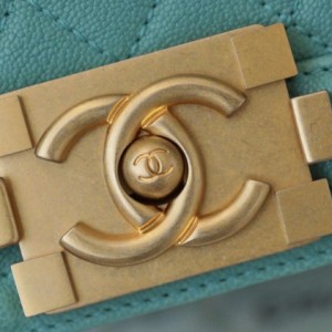 Chanel LeBoy Bag 25cm Caviar Leather Gold Hardware Spring/Summer 2020 Collection - Image 4