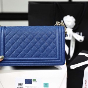Chanel LeBoy Bag 25cm Caviar Leather Gold Hardware Spring/Summer 2020 Collection - Image 5