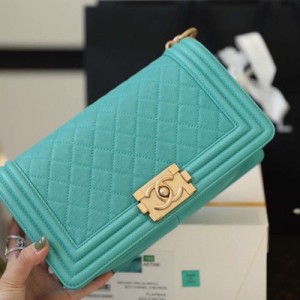 Chanel LeBoy Bag 25cm Caviar Leather Gold Hardware Spring/Summer 2020 Collection - Image 8