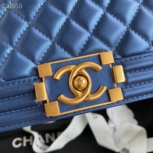 Chanel LeBoy Bag 25cm Lambskin Leather Gold Hardware Fall/Winter 2020 Collection - Image 6