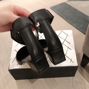 Chanel Mary Jane Flats Lambskin Leather Fall/Winter 2020 Collection - Image 7