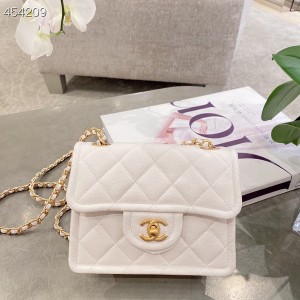Chanel Mini Flap Bag 20cm Grained Calfskin Leather Gold Hardware Spring/Summer 2021 Collection - Image 7
