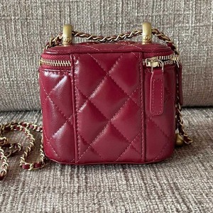 Chanel Mini Vanity Case Bag 12CM Calfskin Leather Gold Hardware Spring/Summer 2021 Collection - Image 5