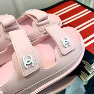 Chanel PVC Velcro Dad Sandals Spring/Summer 2020 Collection - Image 4