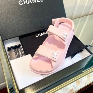 Chanel PVC Velcro Dad Sandals Spring/Summer 2020 Collection - Image 5
