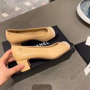 Chanel Pearl Embellished Pumps Calfskin Leather Fall/Winter 2021 Collection - Image 6