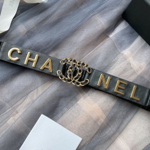 Chanel Pearl Woven CC Logo Waist Belt Gold Hardware Spring/Summer 2020 Collection - Image 3
