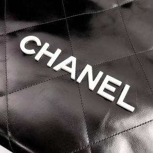 Chanel Plain Tote Bag 40cm AS3261 Calfskin Leather White Hardware Spring/Summer 2022 Collection - Image 5