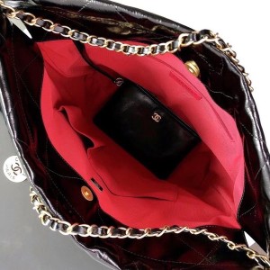 Chanel Plain Tote Bag 40cm AS3261 Calfskin Leather White Hardware Spring/Summer 2022 Collection - Image 8