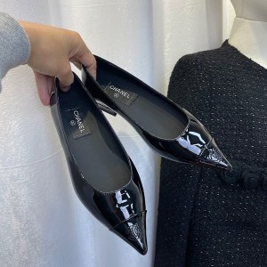 Chanel Pointed Toe Loafer Patent Leather Spring/Summer 2022 Collection - Image 5