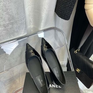 Chanel Pointed Toe Loafer Patent Leather Spring/Summer 2022 Collection - Image 9