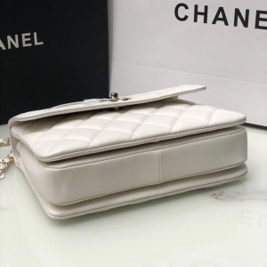 Chanel Quilted Trendy CC Bag 25cm AS92236 Gold Hardware Lambskin Leather Spring/Summer 2022 Collection - Image 3