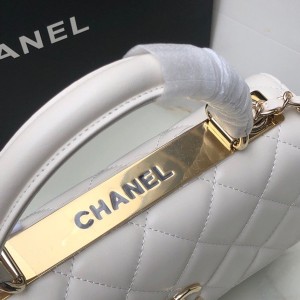 Chanel Quilted Trendy CC Bag 25cm AS92236 Gold Hardware Lambskin Leather Spring/Summer 2022 Collection - Image 6
