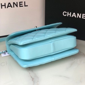 Chanel Quilted Trendy CC Bag 25cm AS92236 Silver Hardware Lambskin Leather Spring/Summer 2022 Collection - Image 4