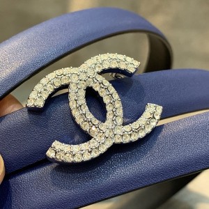Chanel Rhinestone CC Logo 1.5CM Belt Gold Hardware Grained Calfskin Leather Fall/Winter 2020 Collection - Image 6