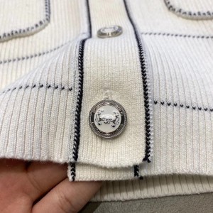 Chanel Rib Knit Cardigan Shirt Fall/Winter 2020 Collection - Image 8