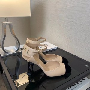 Chanel Strappy Pumps Calfskin Leather Fall/Winter 2021 Collection - Image 7