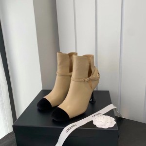 Chanel Strappy Pumps Calfskin Leather Fall/Winter 2021 Collection - Image 9
