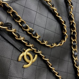 Chanel Tote Bag 36cm Gold Hardware Calfskin Leather Fall/Winter 2020 Collection - Image 4