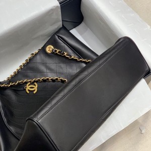 Chanel Tote Bag 36cm Gold Hardware Calfskin Leather Fall/Winter 2020 Collection - Image 6