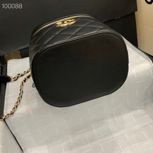 Chanel Trendy CC Vanity Case Bag 24cm Lambskin Leather Cruise 2020 Collection - Image 6