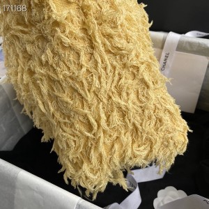 Chanel Tweed Calfskin Hobo Bag 40cm Gold Hardware Cruise 2021 Seasonal Collection - Image 9