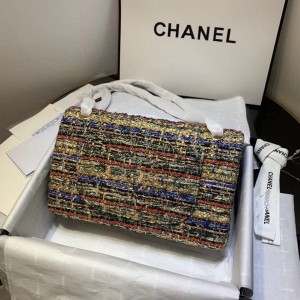 Chanel Tweed Classic Flap Bag 25cm Gold Hardware Spring/Summer 2020 Collection - Image 7