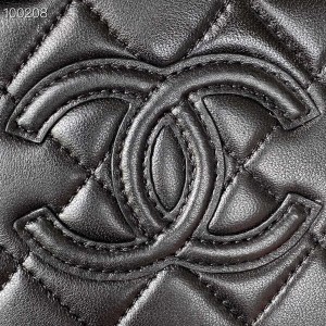 Chanel Vanity Case Bag 15cm AS3344 Calfskin Leather Fall/Winter 2022 Collection - Image 6