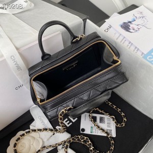 Chanel Vanity Case Bag 15cm AS3344 Calfskin Leather Fall/Winter 2022 Collection - Image 7
