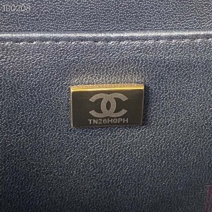 Chanel Vanity Case Bag 15cm AS3344 Calfskin Leather Fall/Winter 2022 Collection - Image 8