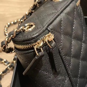 Chanel Vertical Vanity Bag 12cm Caviar Leather Gold Hardware Fall/Winter 2020 Collection - Image 6