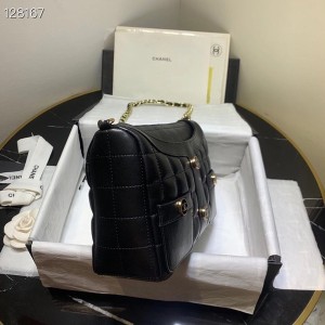 Chanel Vintage Mademoiselle Jacket Bag 25cm Lambskin Leather Gold Hardware - Image 7