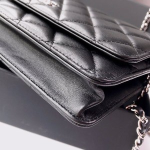 Chanel WOC Bag 20cm AS81165 Lambskin Leather Silver Hardware Spring/Summer 2022 Collection - Image 7
