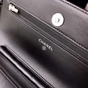 Chanel WOC Bag 20cm AS81165 Lambskin Leather Silver Hardware Spring/Summer 2022 Collection - Image 8