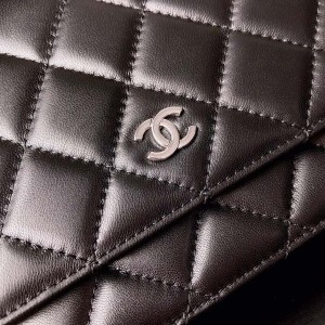Chanel WOC Bag 20cm AS81165 Lambskin Leather Silver Hardware Spring/Summer 2022 Collection - Image 9