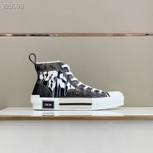 Size *