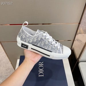 Christian Dior B23 Oblique Low-Top Sneakers Spring/Summer 2022 Collection - Image 6