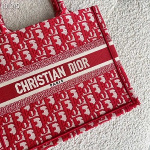 Christian Dior Book Tote Bag 25cm 1265 Oblique Embroidered Canvas Fall/Winter 2022 Collection - Image 3