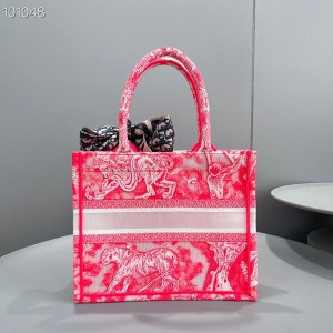 Christian Dior Book Tote Bag 25cm M1265 Toile de Jouy Reverse Transparent Embroidery Canvas Fall/Winter 2022 Collection - Image 3