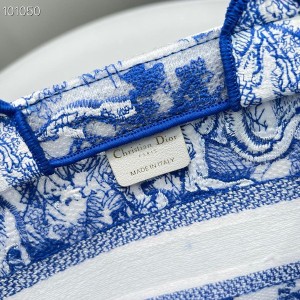 Christian Dior Book Tote Bag 25cm M1265 Toile de Jouy Reverse Transparent Embroidery Canvas Fall/Winter 2022 Collection - Image 8
