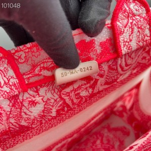 Christian Dior Book Tote Bag 25cm M1265 Toile de Jouy Reverse Transparent Embroidery Canvas Fall/Winter 2022 Collection - Image 9