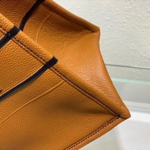 Christian Dior Book Tote Bag 36cm 1286 Calfskin Leather Embroidered Canvas Fall/Winter 2022 Collection - Image 6