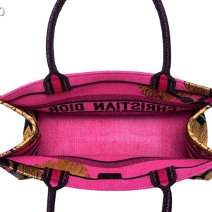 Christian Dior Book Tote Bag 36cm 1286 D-Jungle Pop Jaguar Embroidered Canvas Fall/Winter 2022 Collection - Image 8